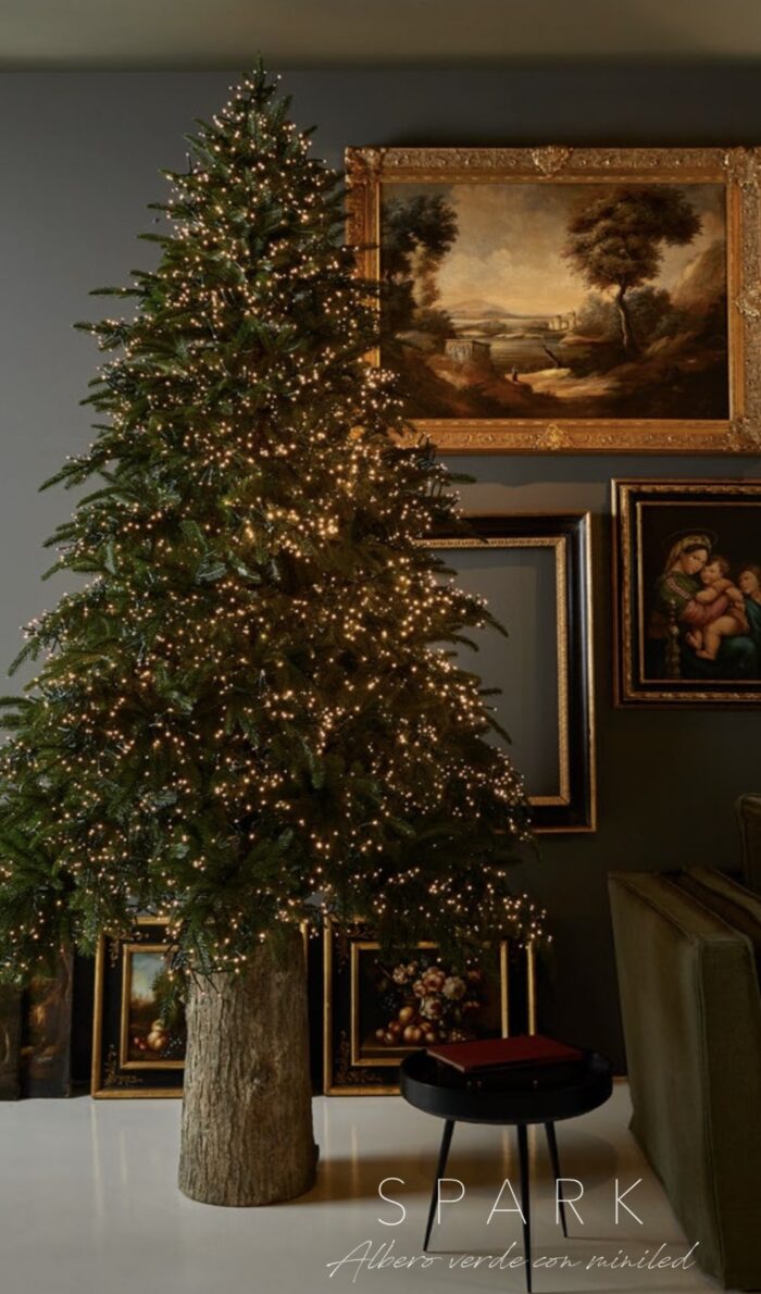 ALBERO DI NATALE SPARK 270CM PREILLUMINATO CON LUCI 8400 LED MOLTO FOLTO