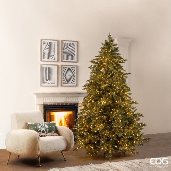 EDG Albero di Natale Pino Argentato H240 cm con 5000mini Led d.166