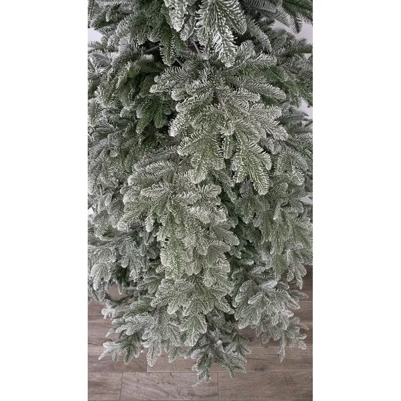 Albero di Natale Rockefeller Innevato h240 cm Ø176 by Salvatore Izzo - NAT02137 - immagine 8