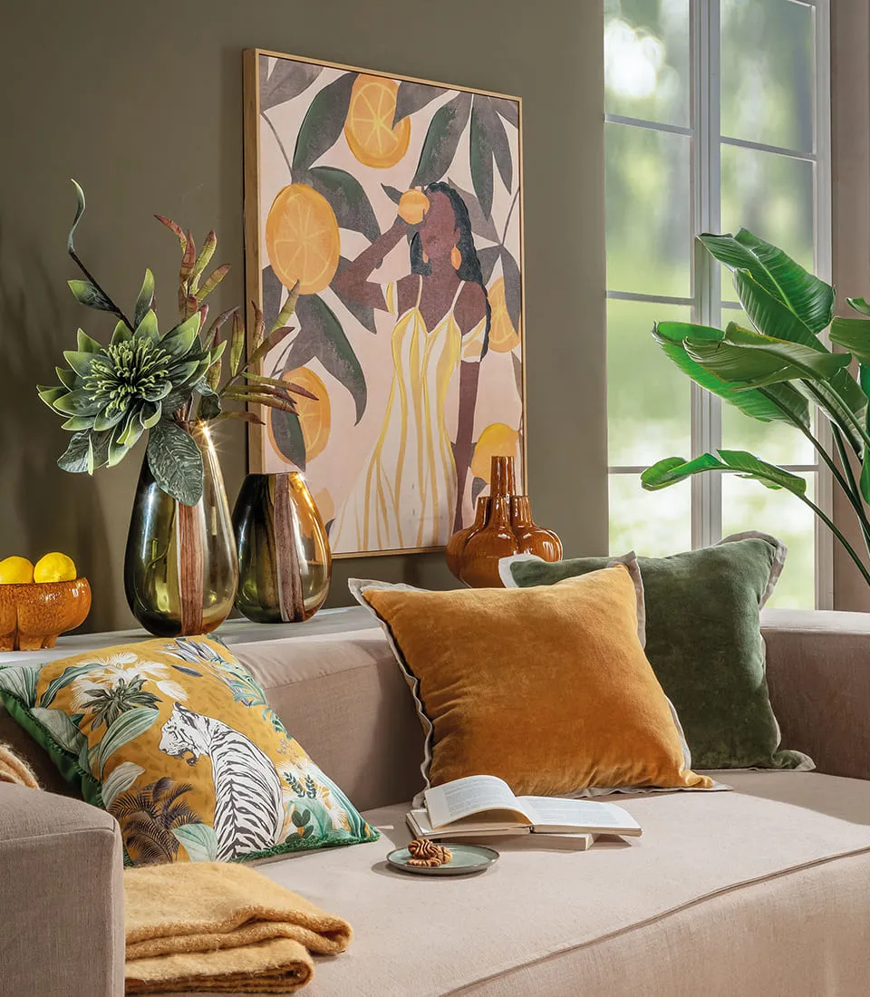 L’Oca Nera – Quadro con cornice donna con limoni – 80x100 cm - immagine 2