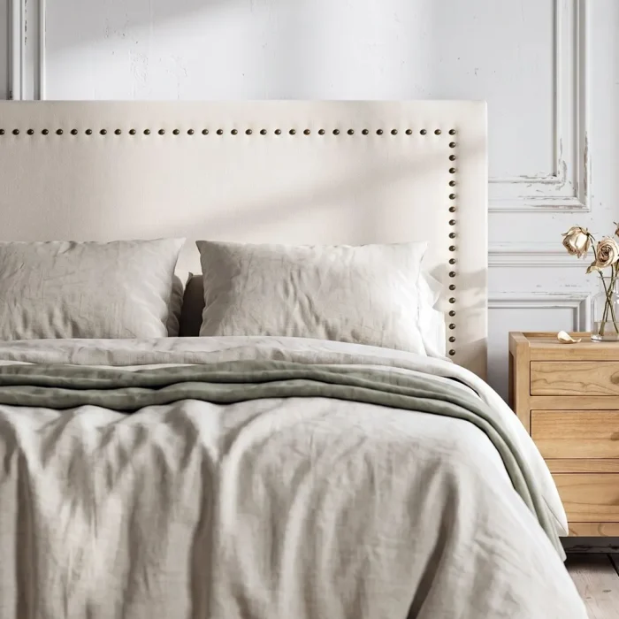 Testata camera da letto crema