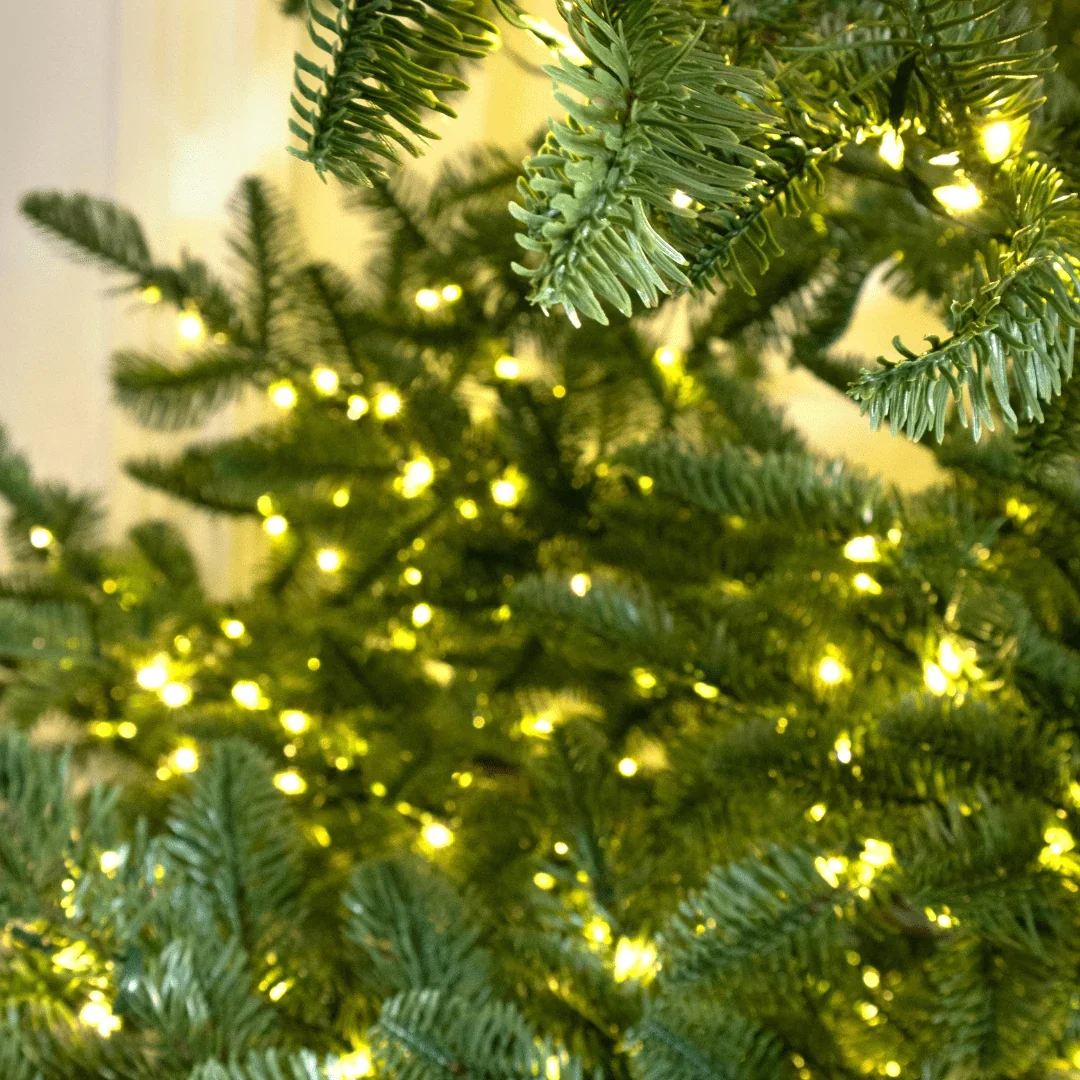 Albero di Natale Rockefeller by Salvatore Izzo 240 h con 4500 LED integrati Ø176 cm - immagine 8