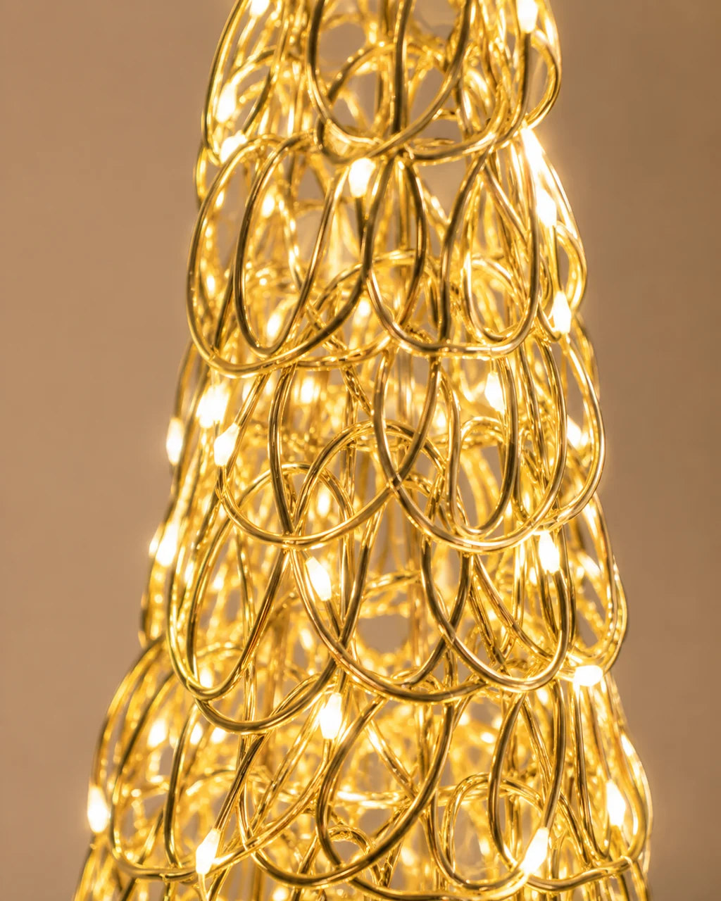 EDG - Albero Curly Cono 80 h x Ø20 cm con 400 microLED - immagine 3